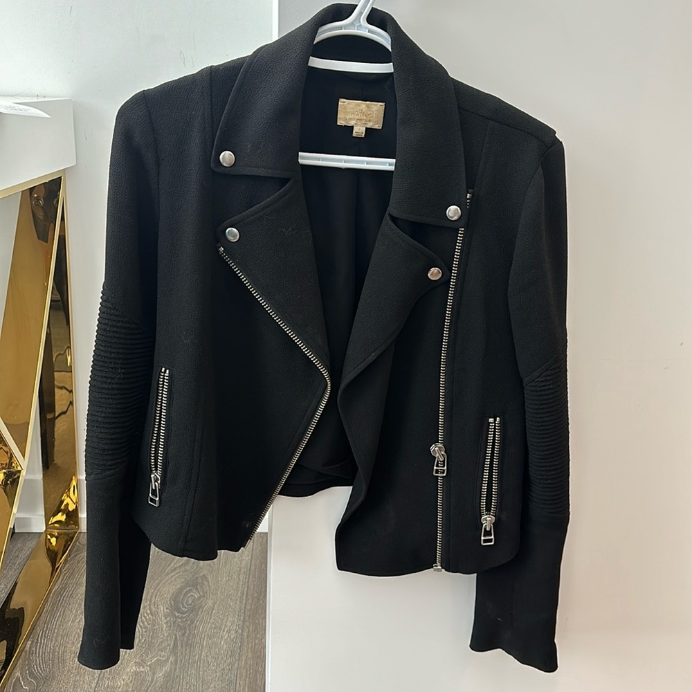 Aritzia Montesson Jacket, size 2